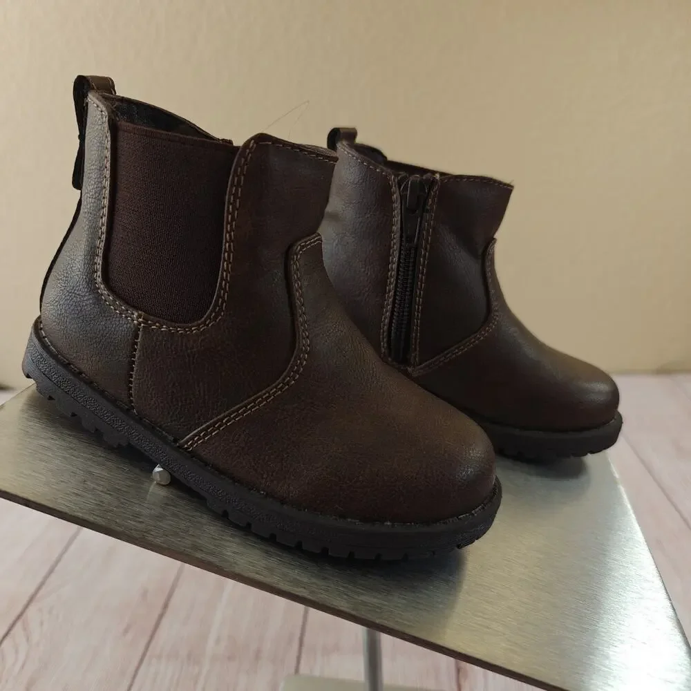 The Children's Place Boys Faux Leather Boots Brown sz 8